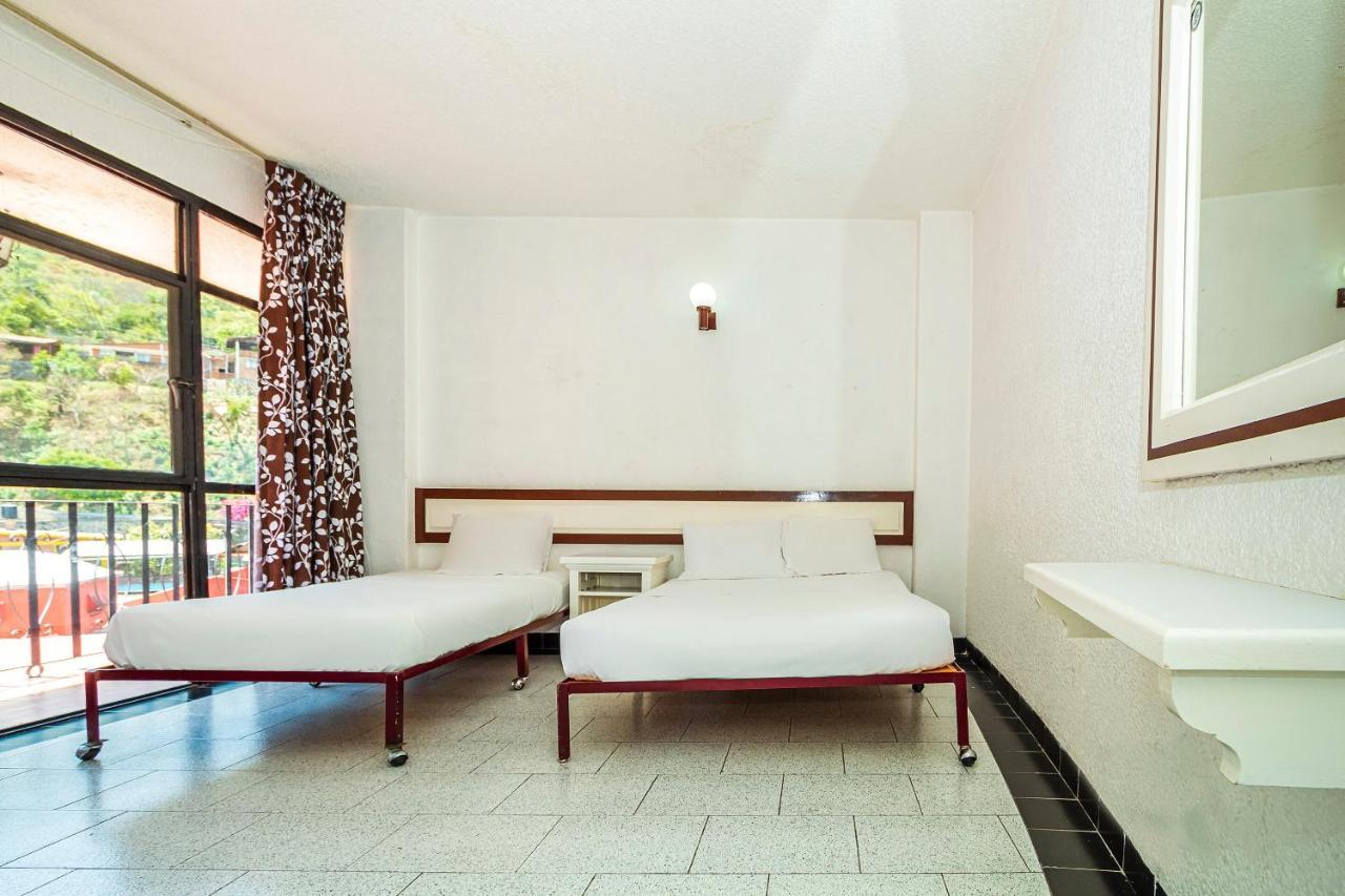 Capital O Hotel Del Real Temascaltepec Exterior photo